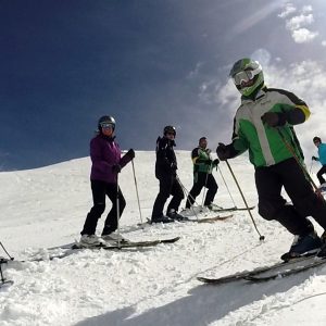 Viaje de esqui a Cerler ski snowboard Pirineo Aragones semana santa familias1